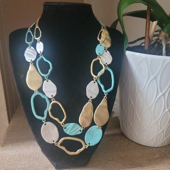 Multistrand Elegant Statement Necklace (Brand New) - Picture 1 of 7
